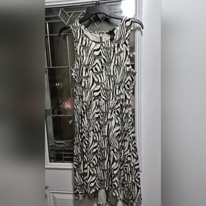 H&M Black and White Zebra Printed Midi Dress